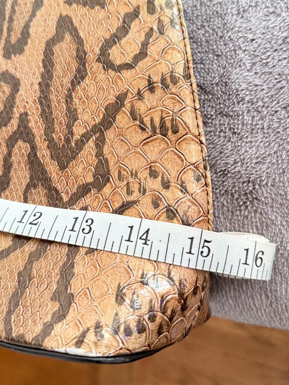 Designer-Inspired Tan and Dark Brown Snake-Print Shoulder Bag - Picture 6 of 7